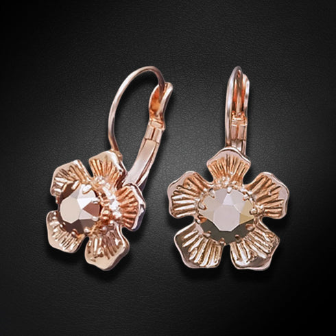 Auskarai "Ziedu Krāšnumas (Rožių auksas)" su Swarovski™ kristalais